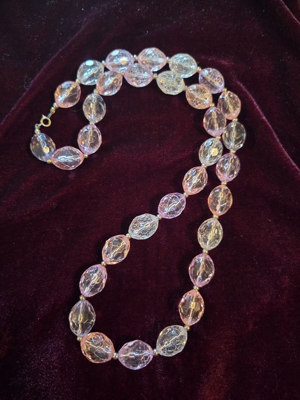Pastel faceted necklace